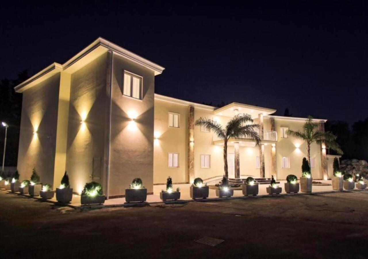Hotel Holiday Foggia Zewnętrze zdjęcie